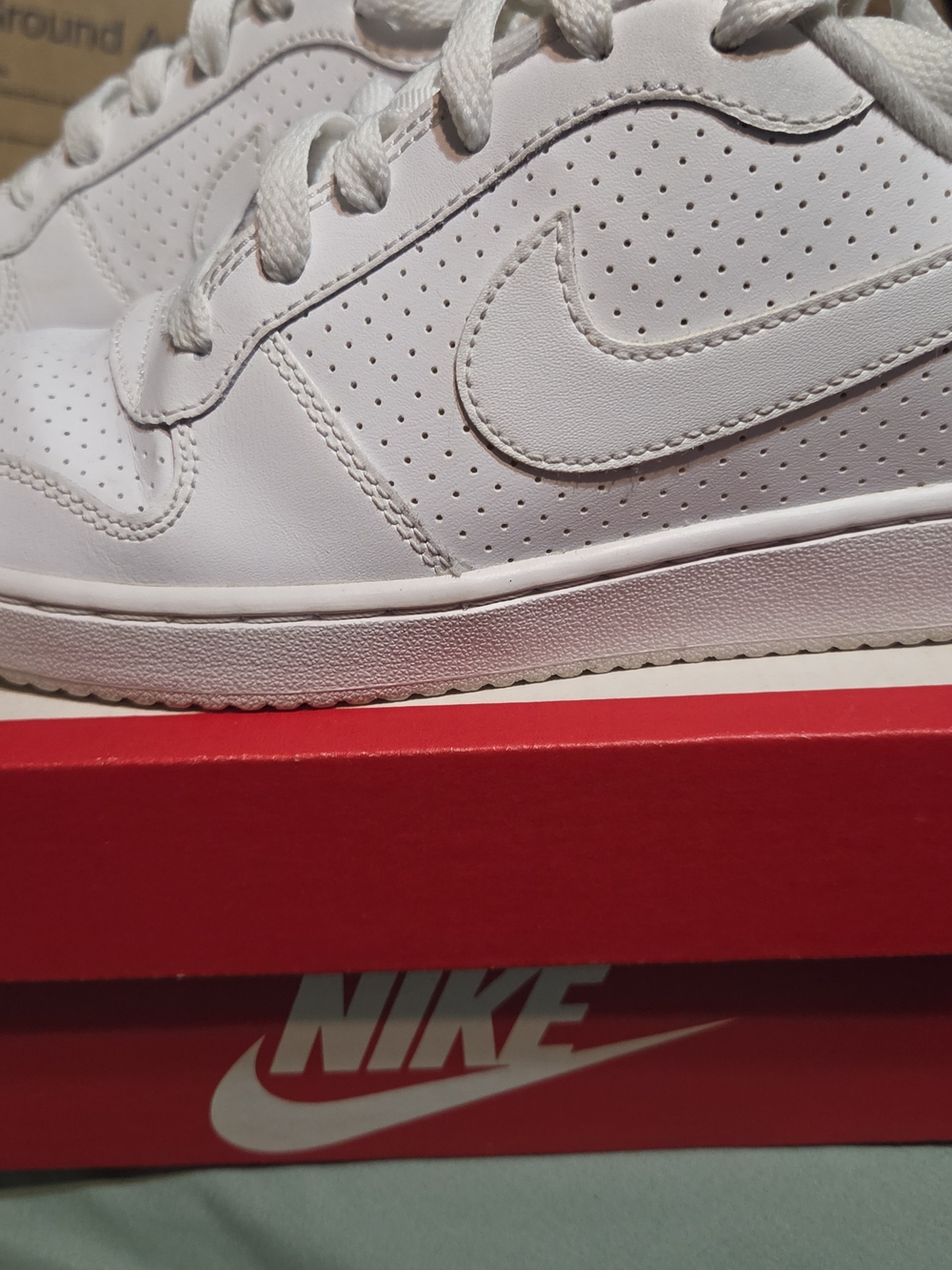 Nike Court Borough Low 'Triple White' Sneakers Womens 8 (6.5Y) Original Box